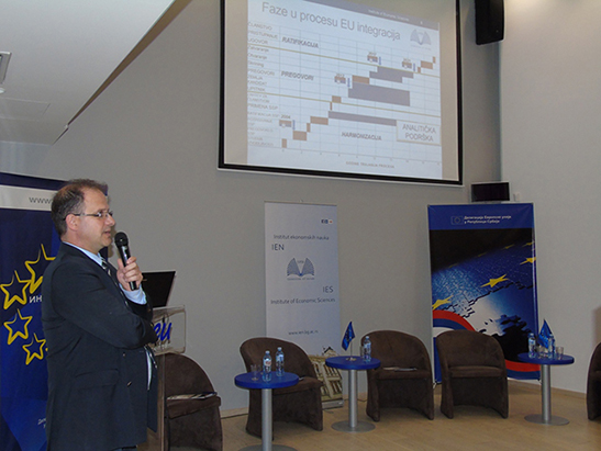 Uloga istraživača u pružanju analitičke podrške u procesu pristupanja Srbije EU