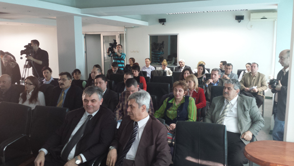 IES researchers held an educational seminar at Regional Chamber of Commerce and Industry in Kruševac