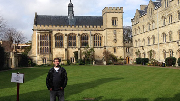 Aleksandar Zdravković attended the conference in Oxford